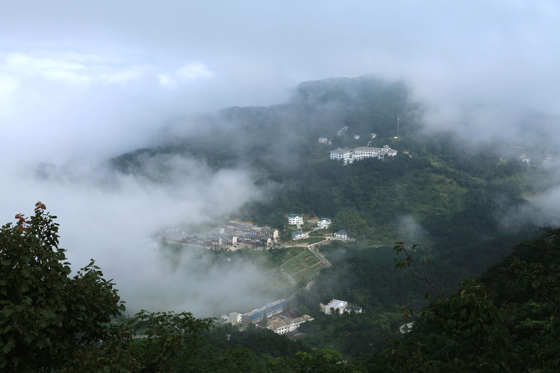 长寿山庄1.jpg