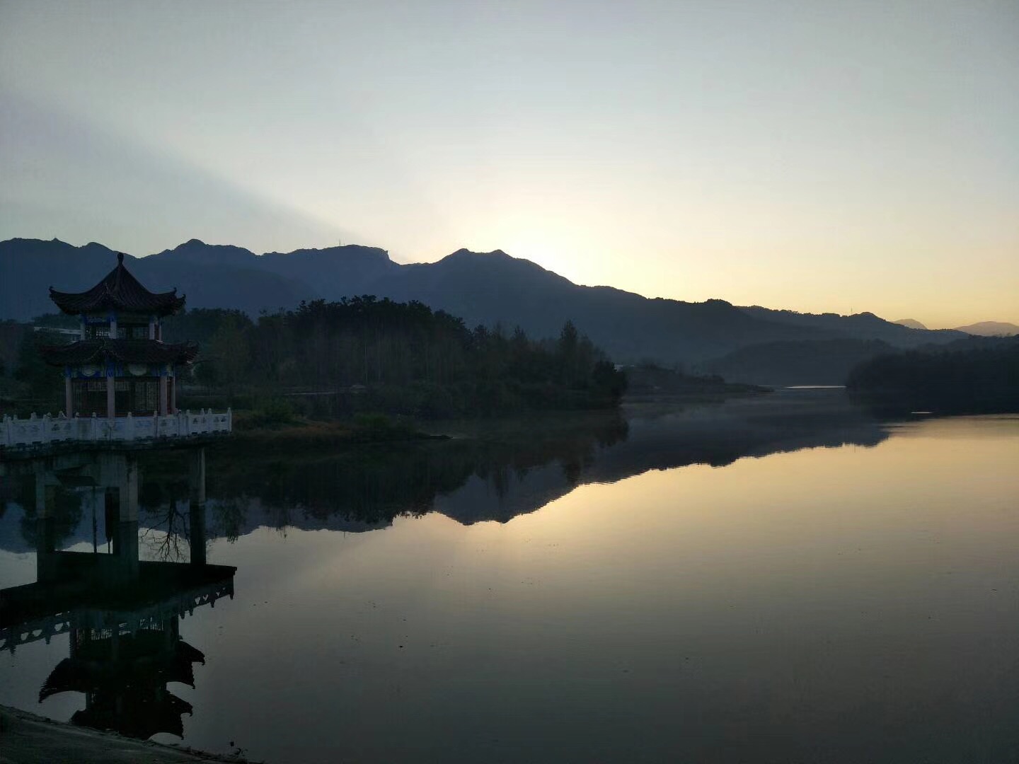 1569489324860770.jpg 微信图片_2018091717485310.jpg