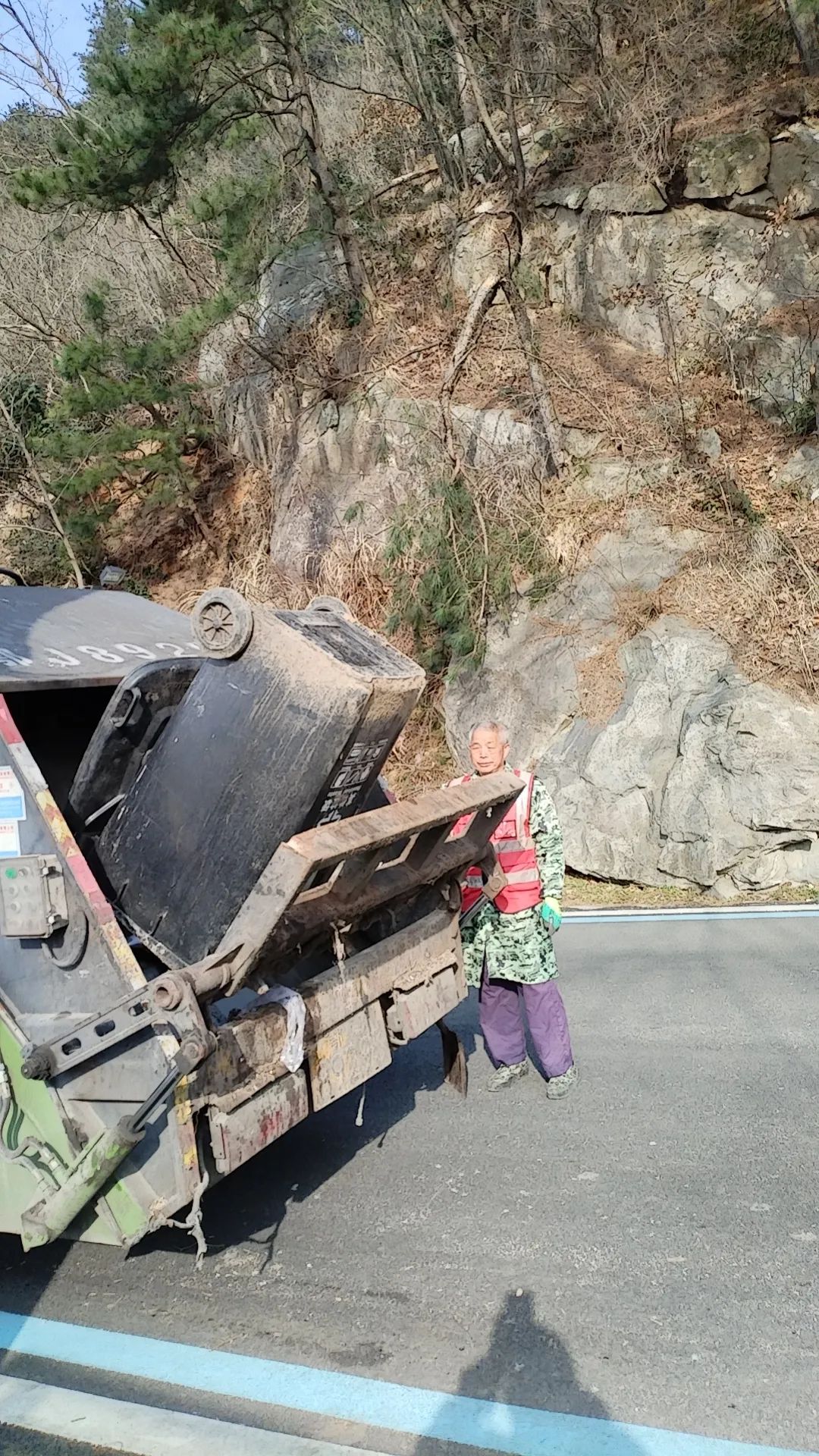 1710924196593513.jpg 9.jpg