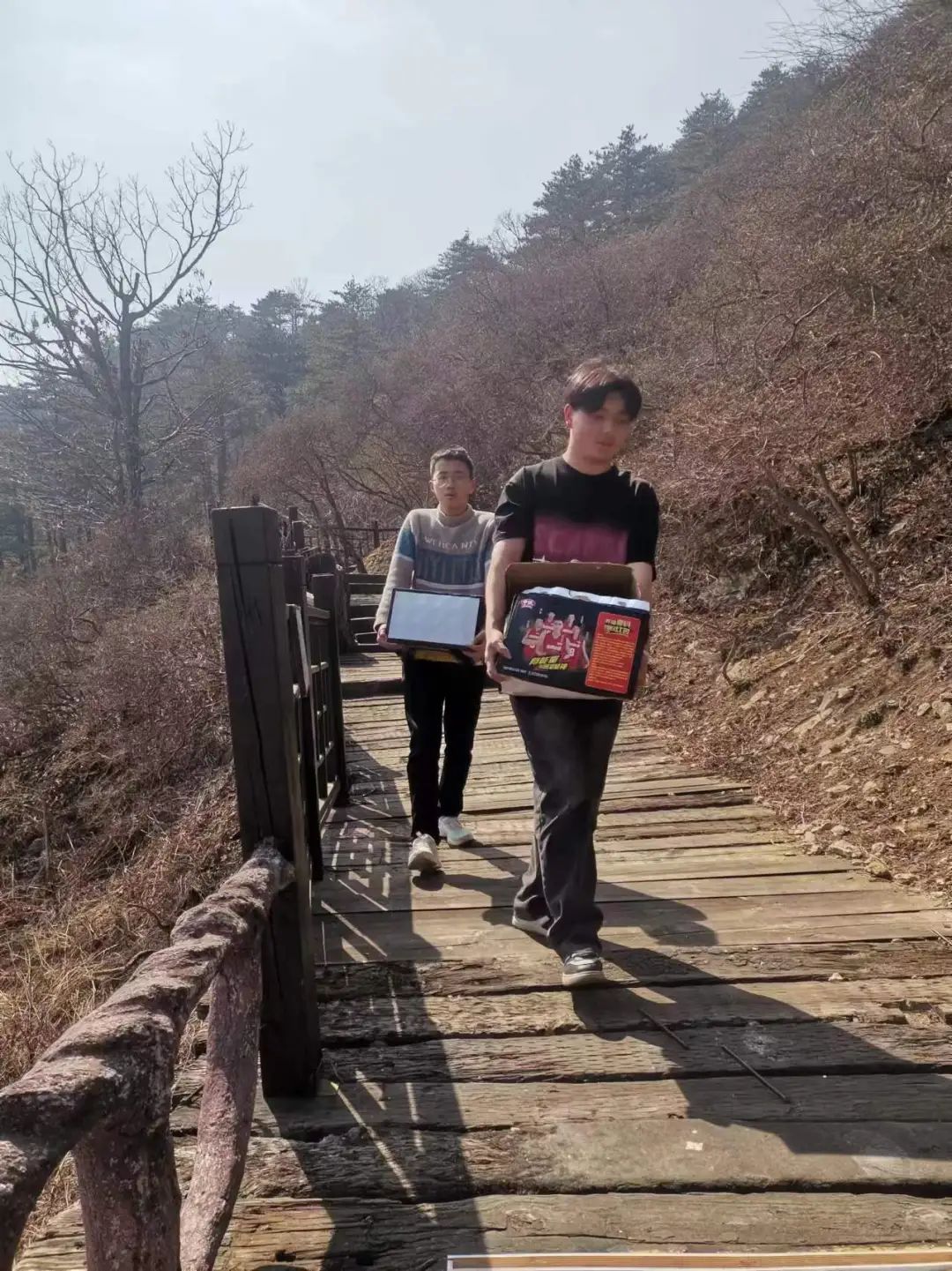 1710924257180238.jpg 16.jpg