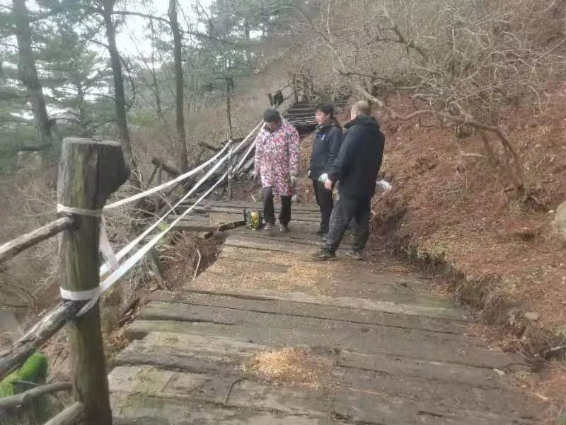 1710924375505603.jpg 33.jpg